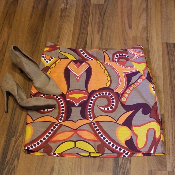 Merona Dresses & Skirts - 3/$15 or 5/$25 Merona Bold Orange Patterned Skirt